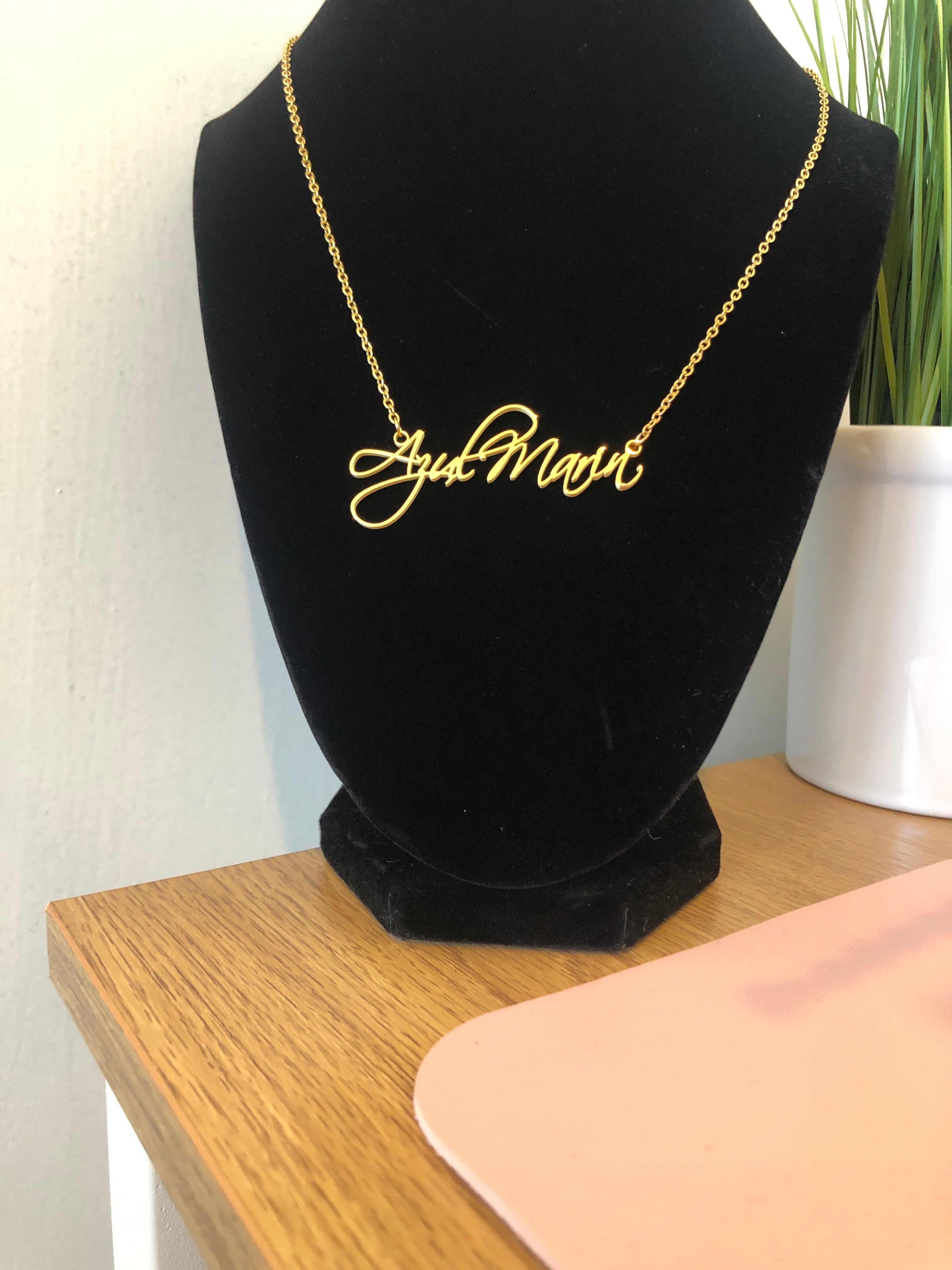 Fashion name deals necklace