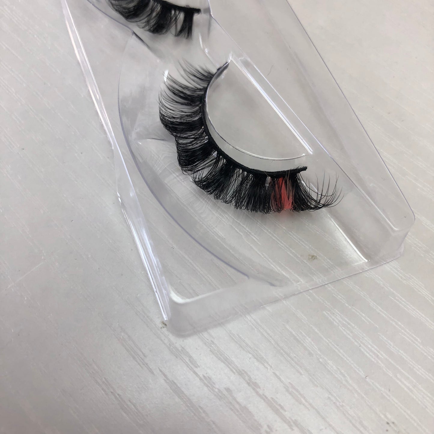 Pressed color lash